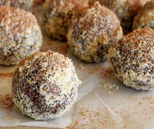 Macadamia orange choc