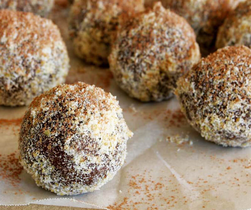 Macadamia orange choc