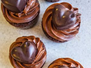 Chocolate brownie cupcakes