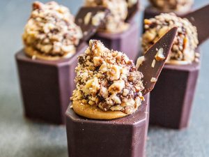 Espresso martini chocolate cups