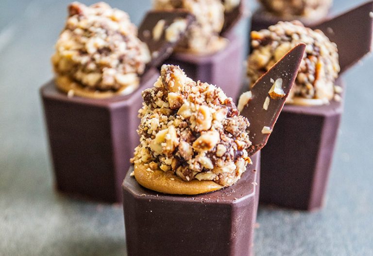 Espresso martini chocolate cups