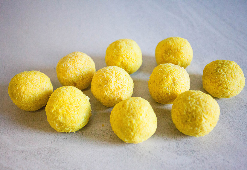 Lemon bliss balls