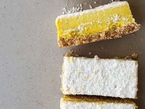 lemon curd slice