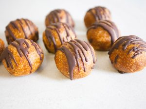 Peanut butter bliss balls