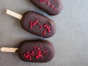 Strawberries and cream pops