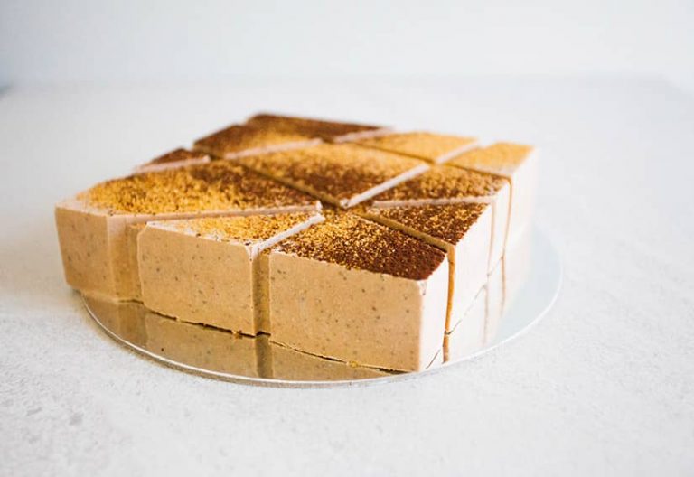 Tiramisu cream cake