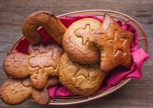 Chickpea Gingerbread Cookies