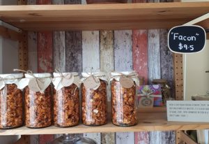 Facon aka BBQ Coconut Chips