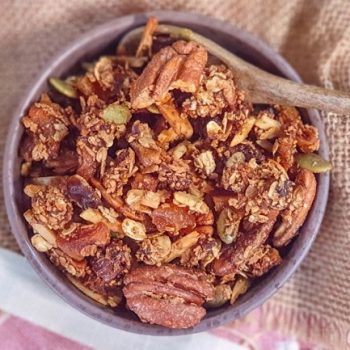 Gingerbread Granola