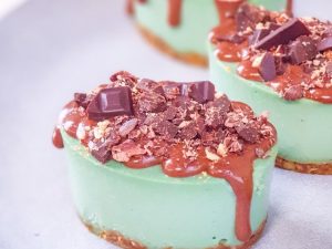 Choc chip peppermint cheesecake