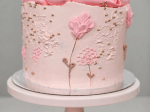 Piped Florals Macarons 6×2 Piped Florals Macarons 6×2