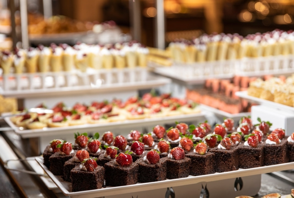 Evening function dessert table by Chris' Kitchen.