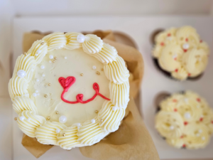 Valentines cake gift box