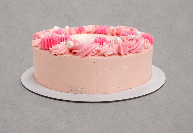 Piped rosettes cake Piped rosettes cake
