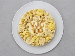 Piped rosettes cake